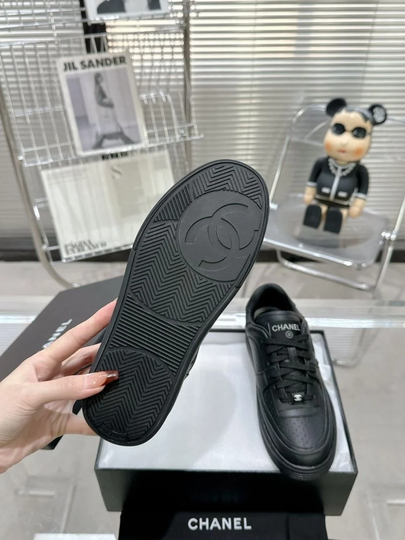 AllSeason Chanel Low Shoes 18016