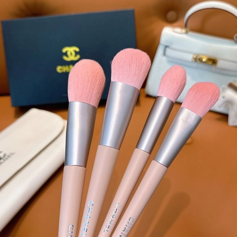 Unique Chanel Makeup Brushe 267589