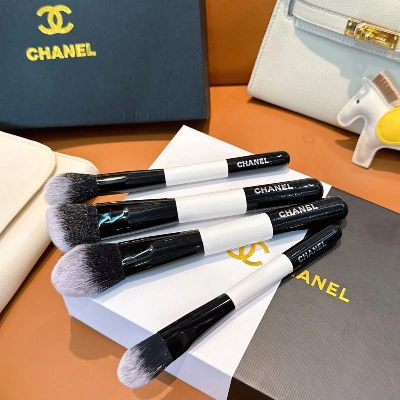 Chanel Makeup Brushe Lightweight 267580