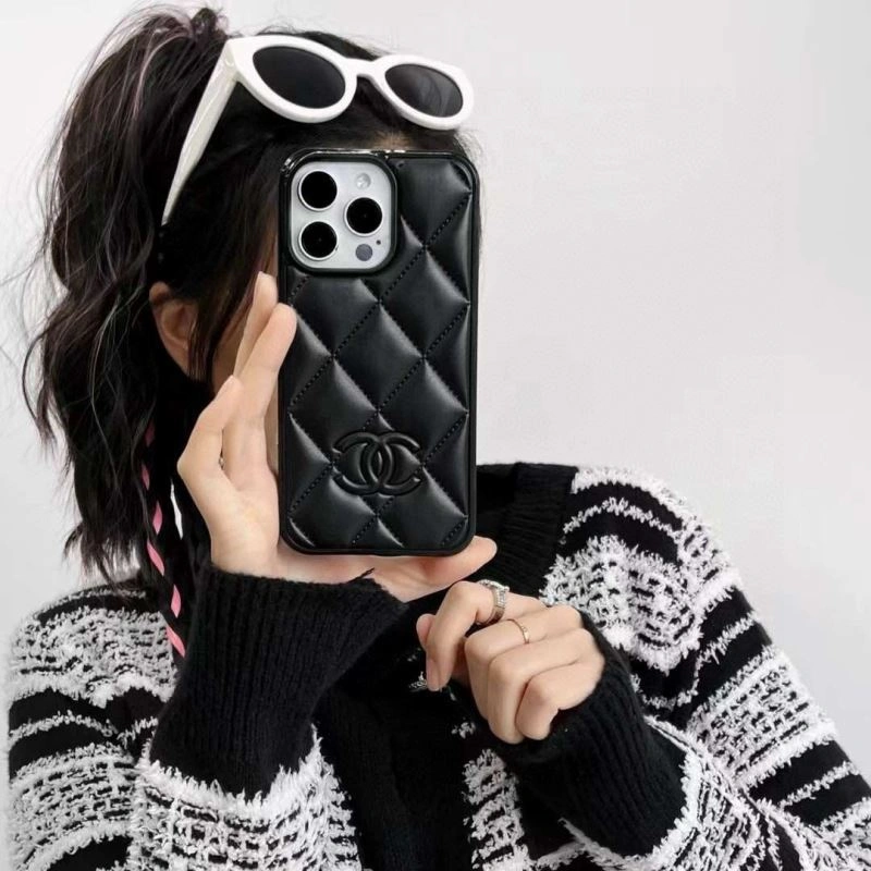 Refined Chanel Mobile Cases 268067