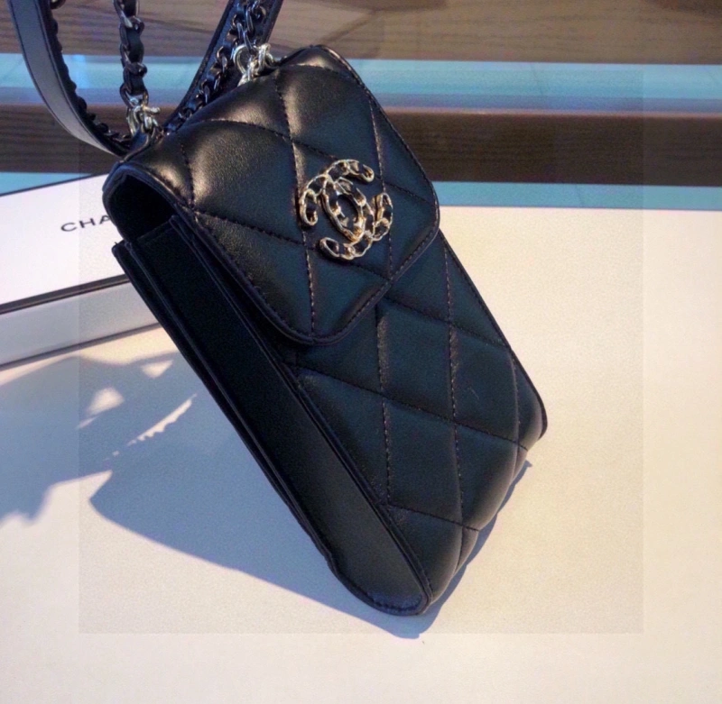 Chanel Mobile Cases Trendsetting 268250