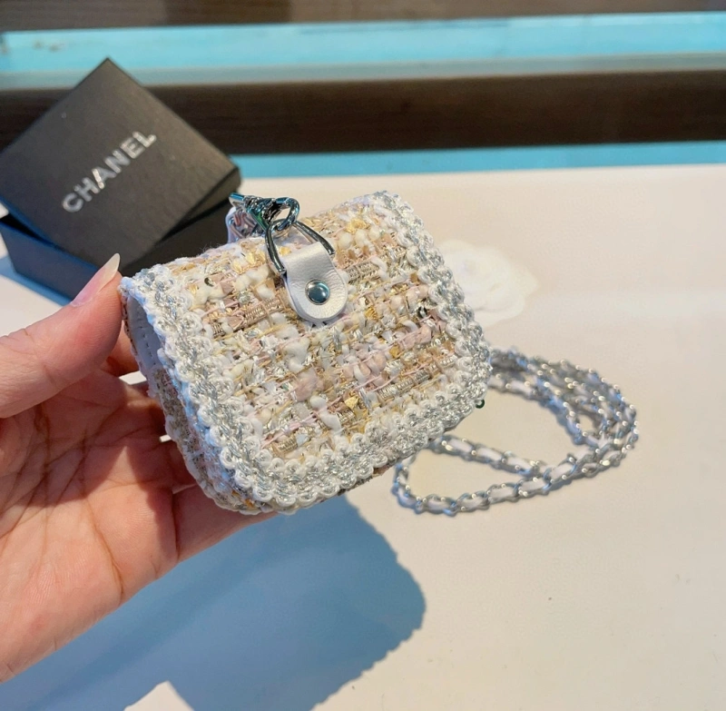 Chanel Mobile Cases Trendy 268222