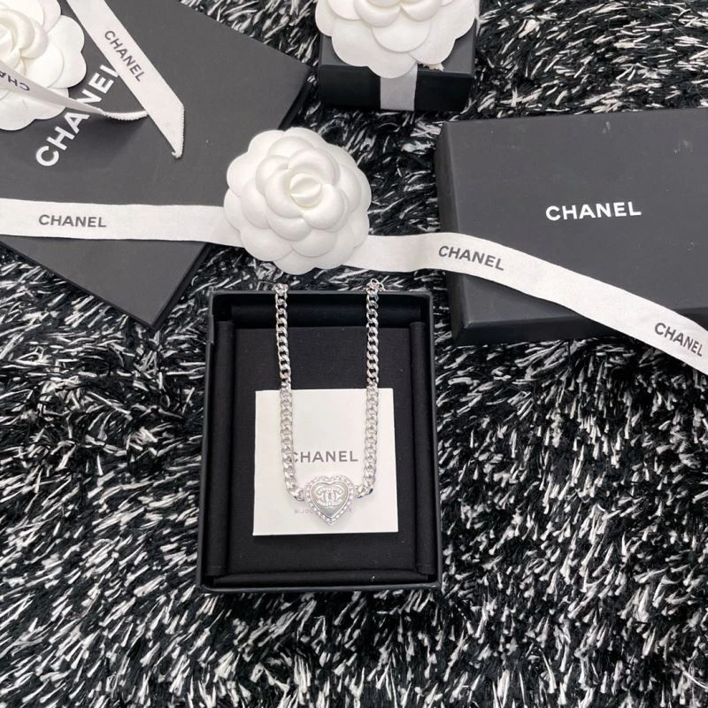 Practical Chanel Necklaces 231027