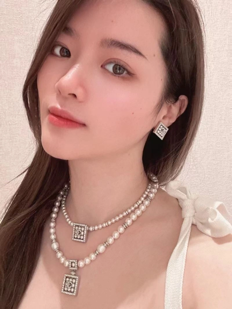 Practical Chanel Necklaces 231025