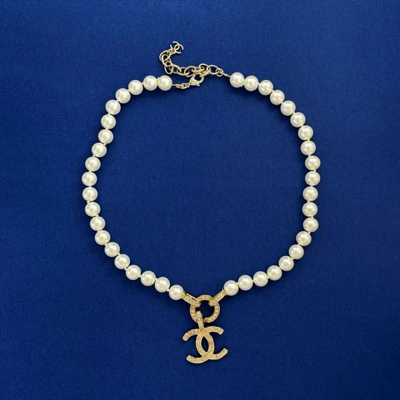 Lightweight Chanel Necklaces 231038