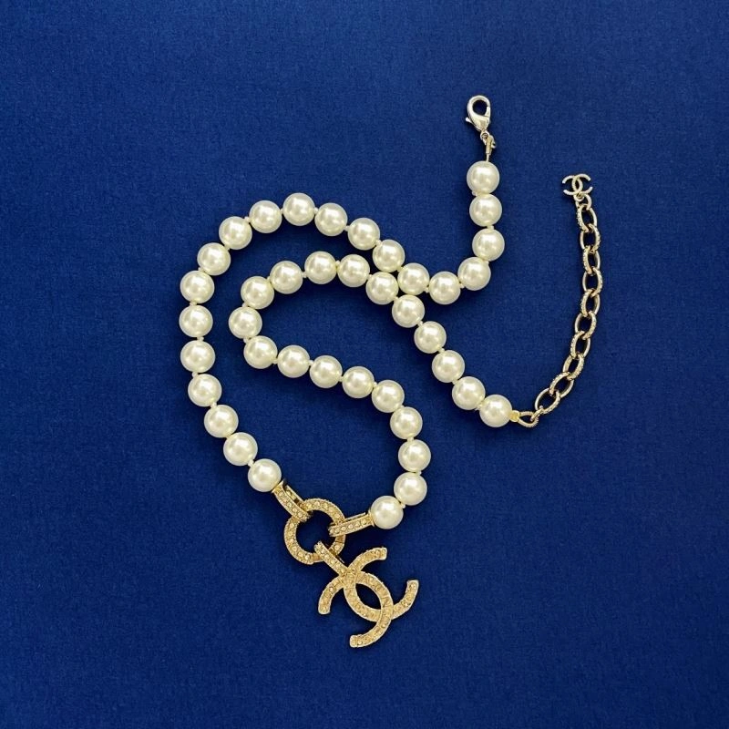 Lightweight Chanel Necklaces 231038