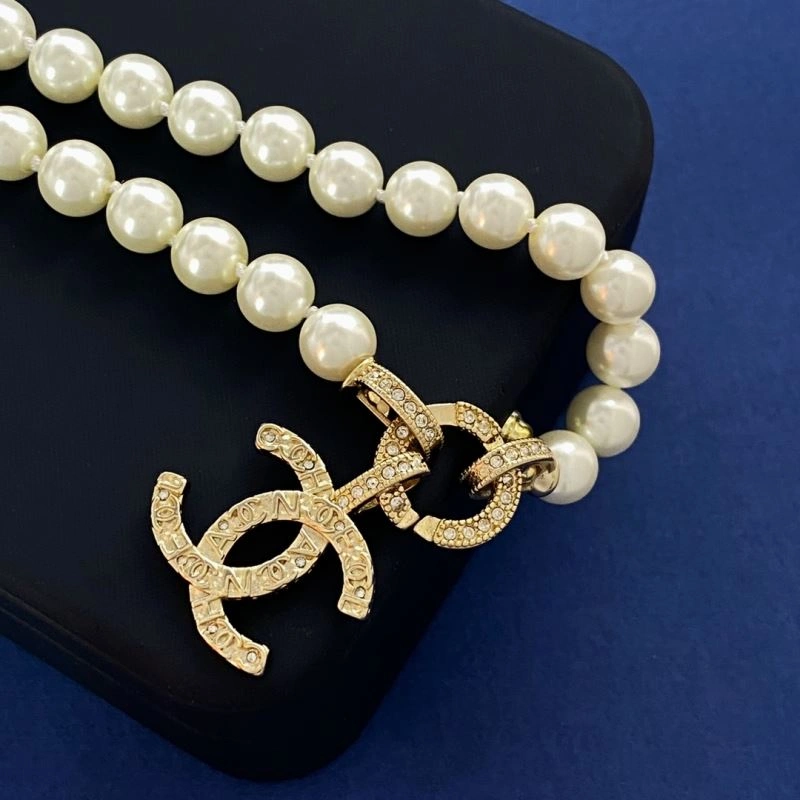 Lightweight Chanel Necklaces 231038