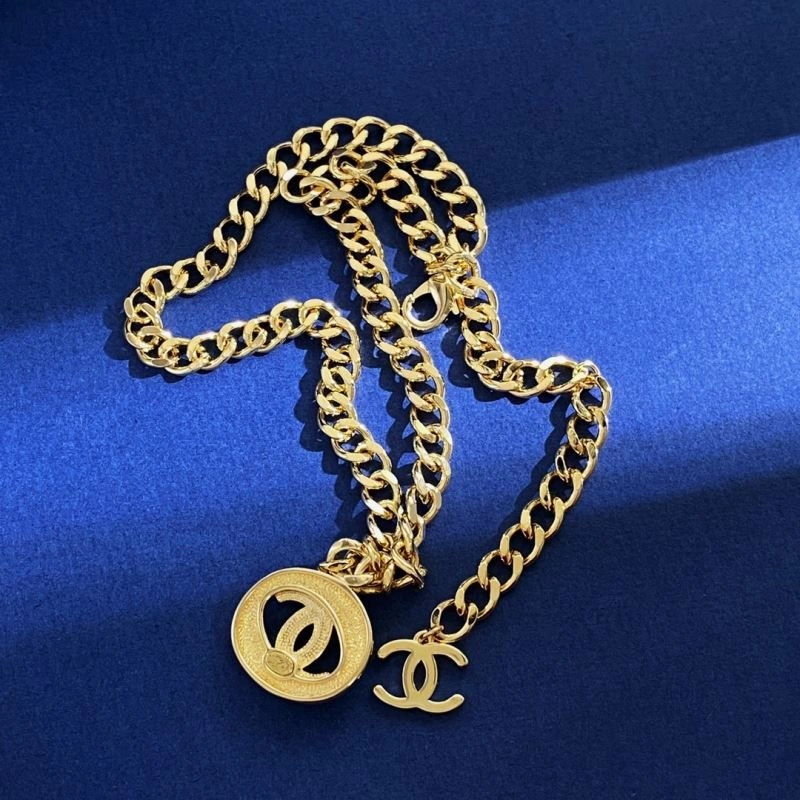 Chanel Necklaces UrbanChic 231029