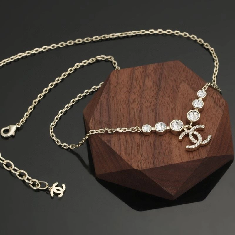 Tailored Chanel Necklaces 231036