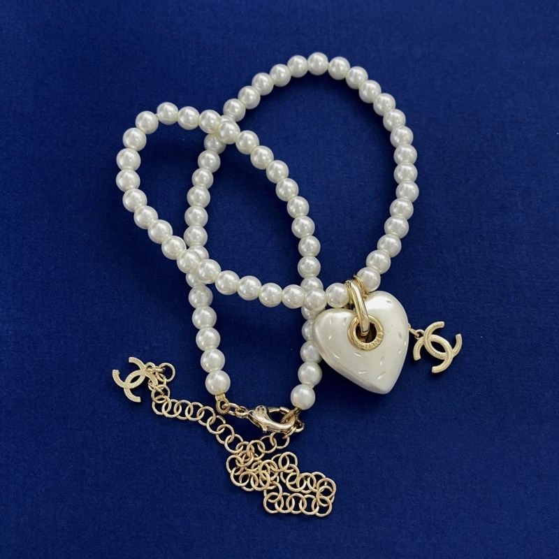 UrbanStyle Chanel Necklaces 231021