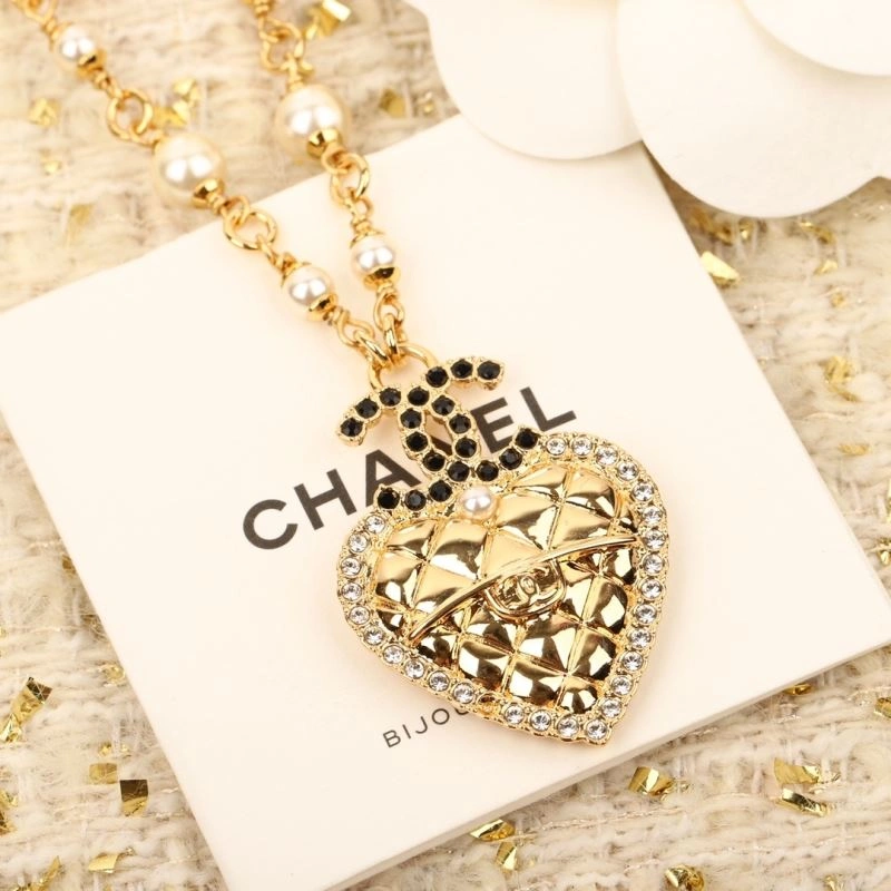 Modern Chanel Necklaces 231047