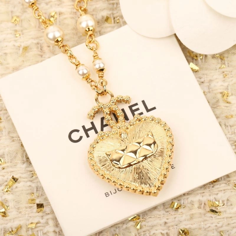 Modern Chanel Necklaces 231047