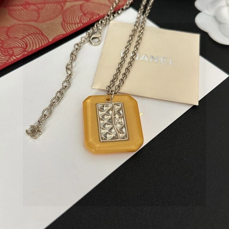 Chanel Necklaces Trendsetting 231035
