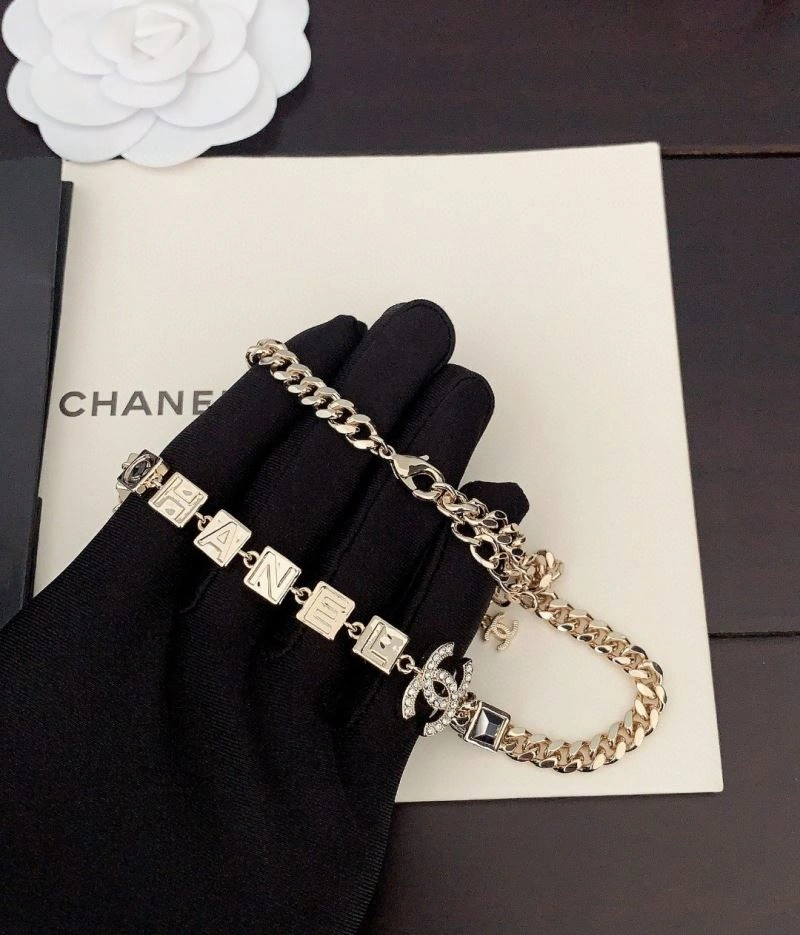 Chanel Necklaces ZipUp 231077