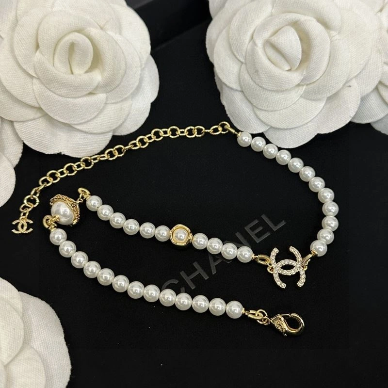 Chanel Necklaces Breathable 230988