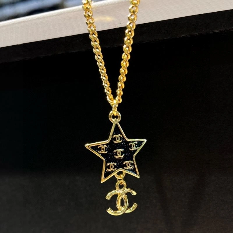 Unique Chanel Necklaces 230991