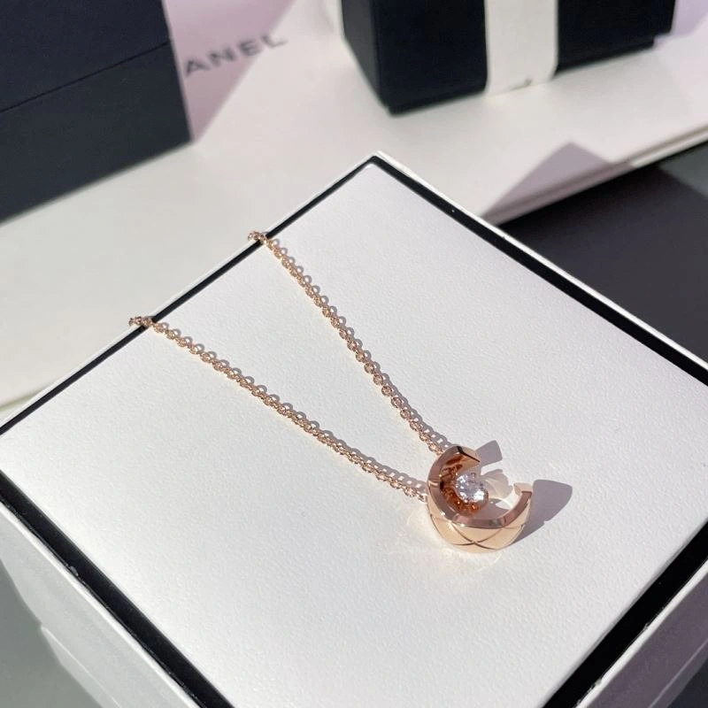 ZeroBulk Chanel Necklaces 231010