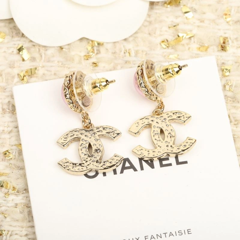Flexible Chanel Necklaces 231000