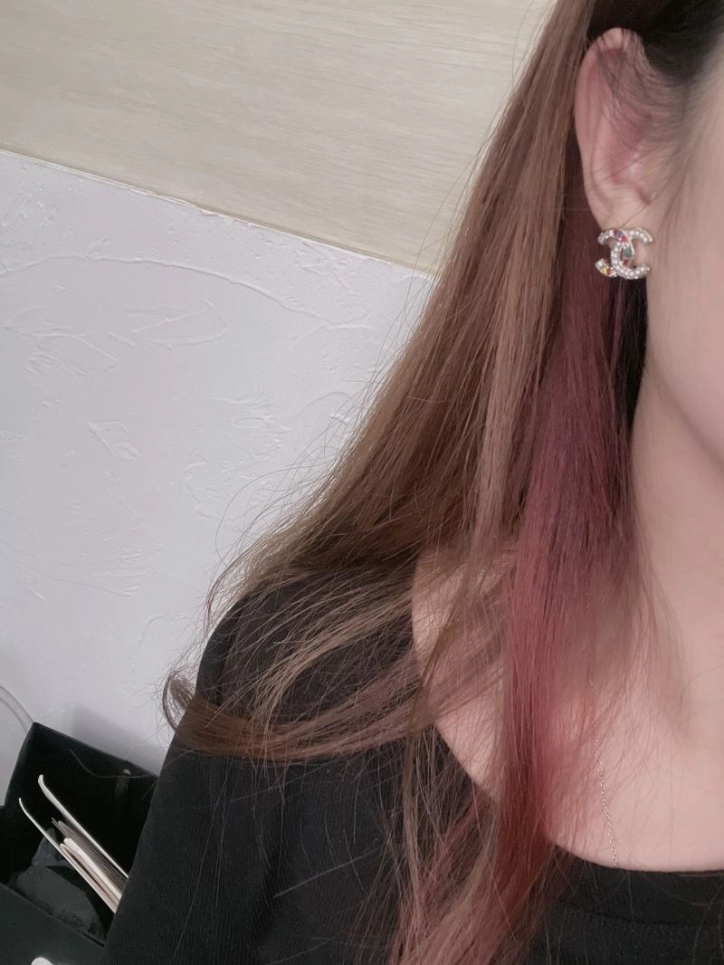 Sustainable Chanel Necklaces 230994