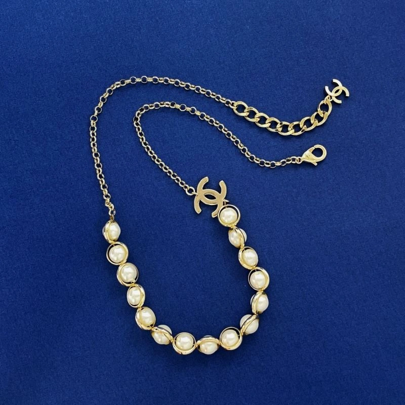 Compact Chanel Necklaces 230997