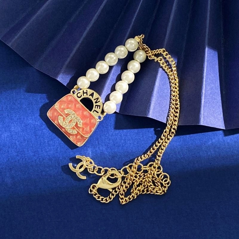 Versatile Chanel Necklaces 231003