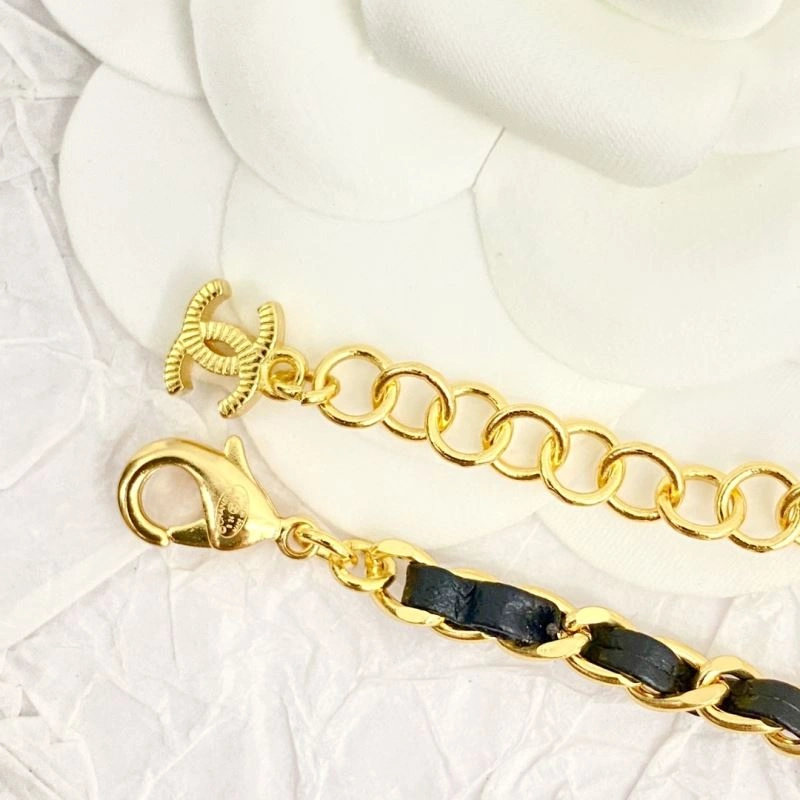 RelaxedFit Chanel Necklaces 230986