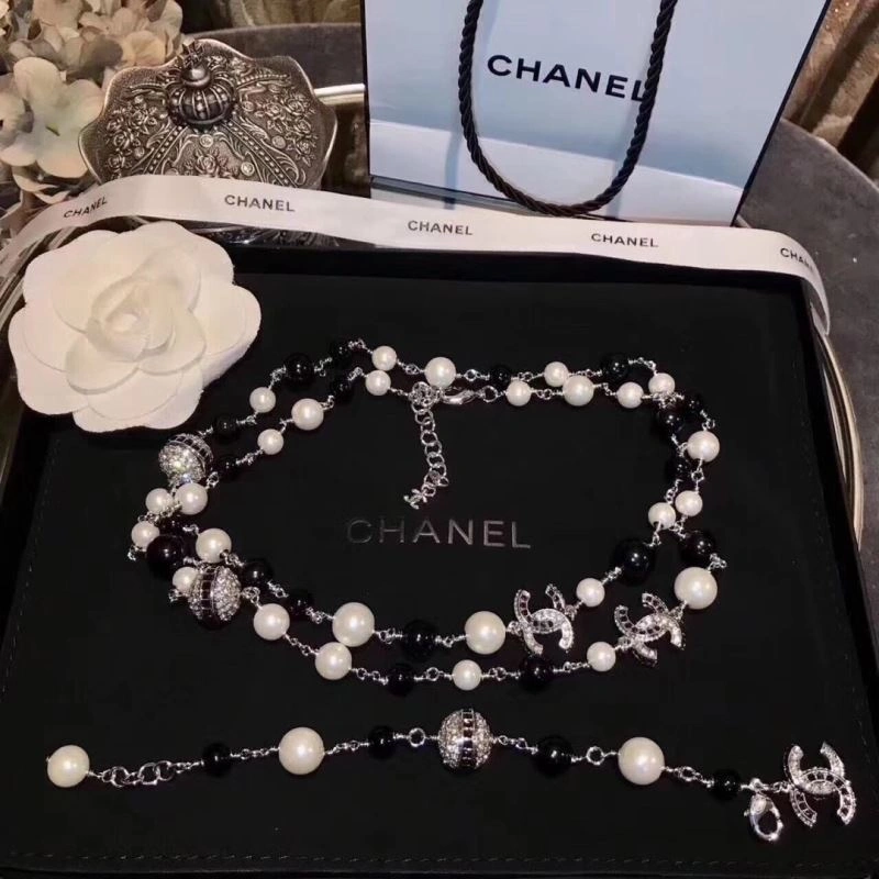 Chanel Necklaces Affordable 230967