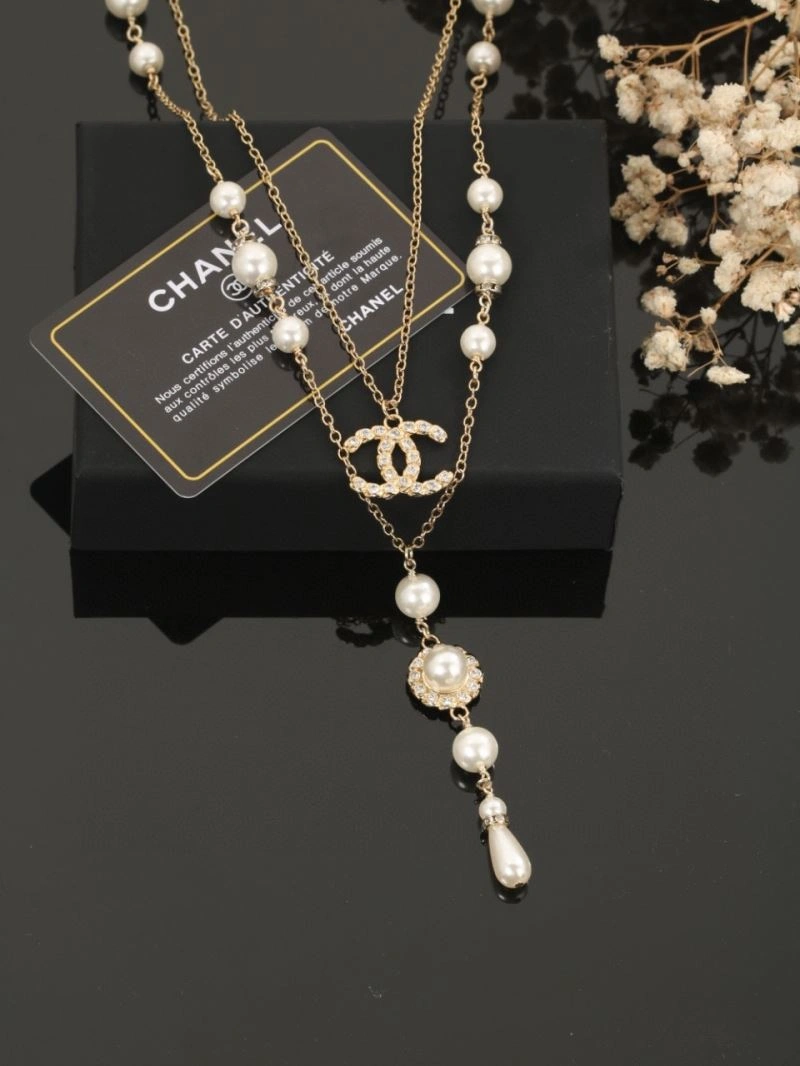 Chanel Necklaces Neat 230973