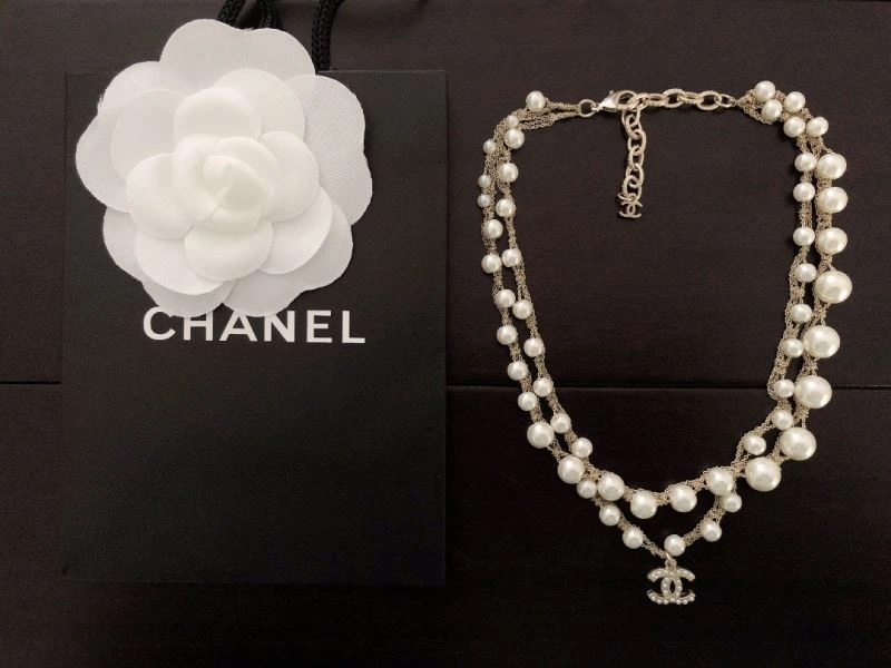 Tailored Chanel Necklaces 230956