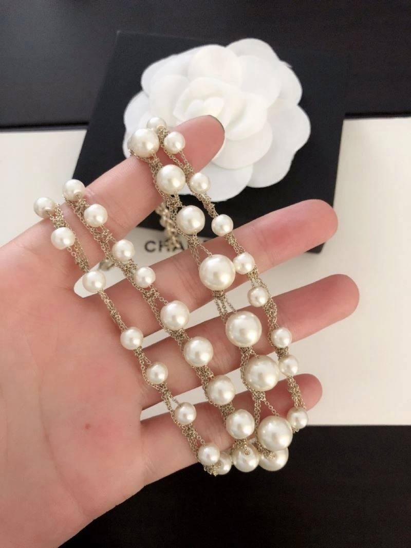 Tailored Chanel Necklaces 230956