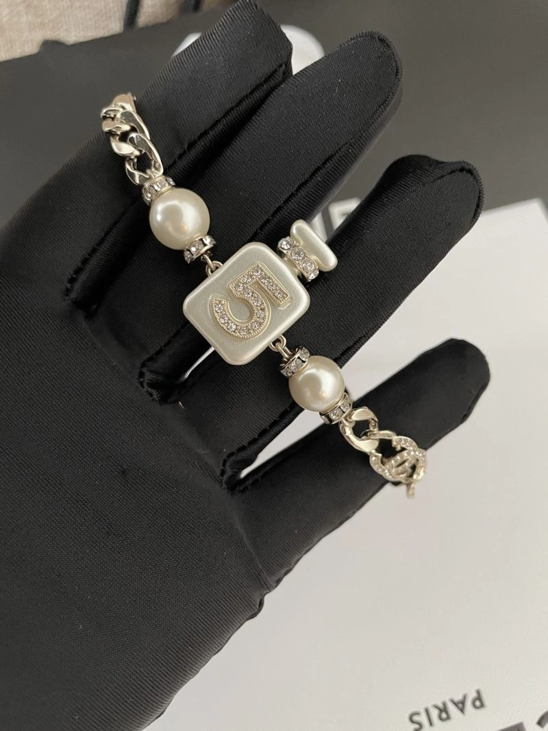 TravelReady Chanel Necklaces 230970
