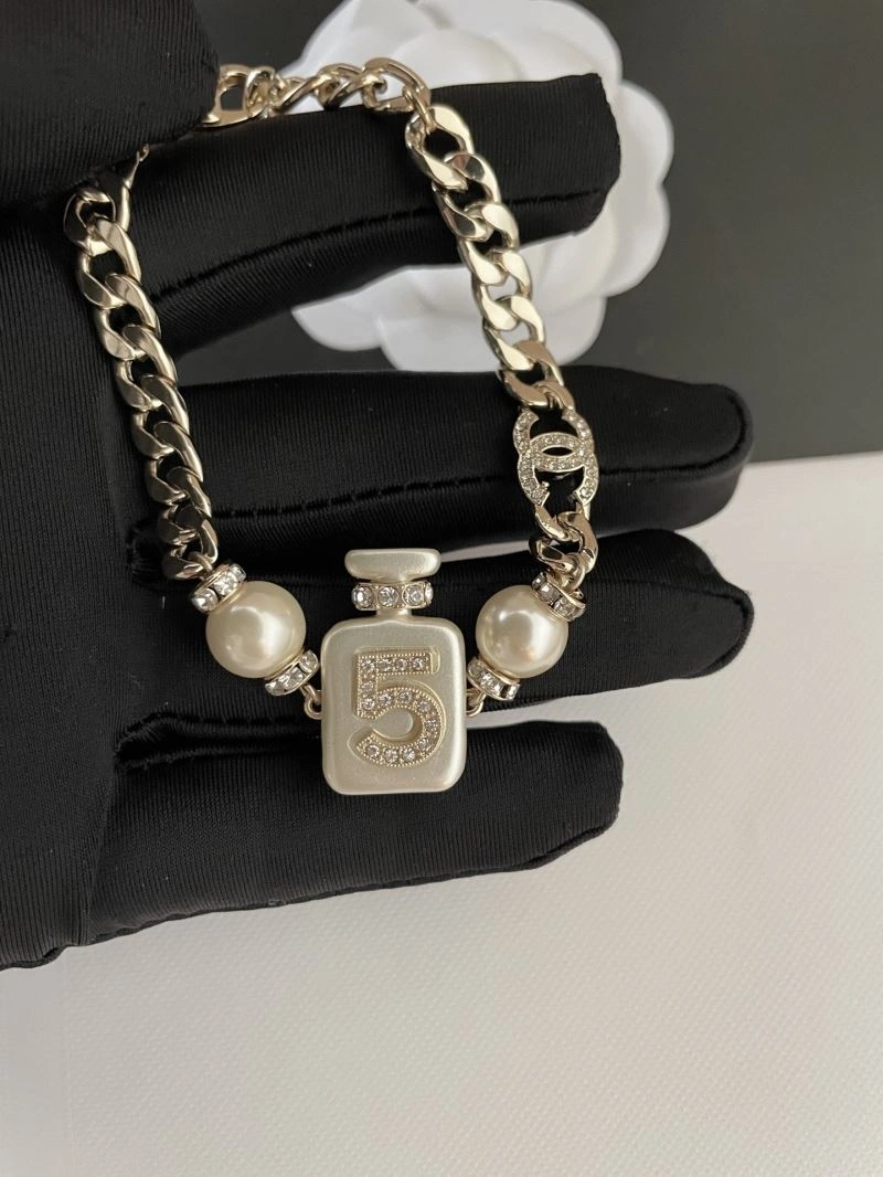 TravelReady Chanel Necklaces 230970