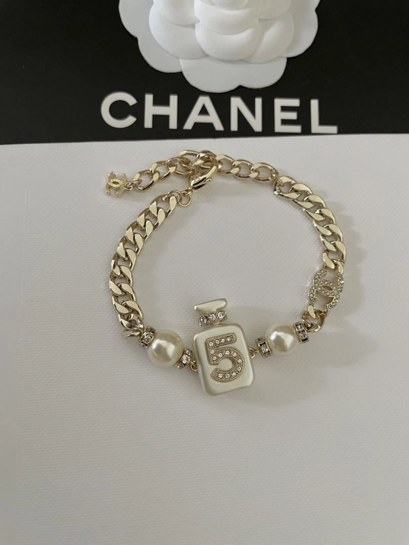 TravelReady Chanel Necklaces 230970