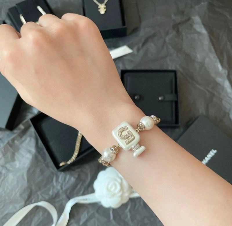 TravelReady Chanel Necklaces 230970