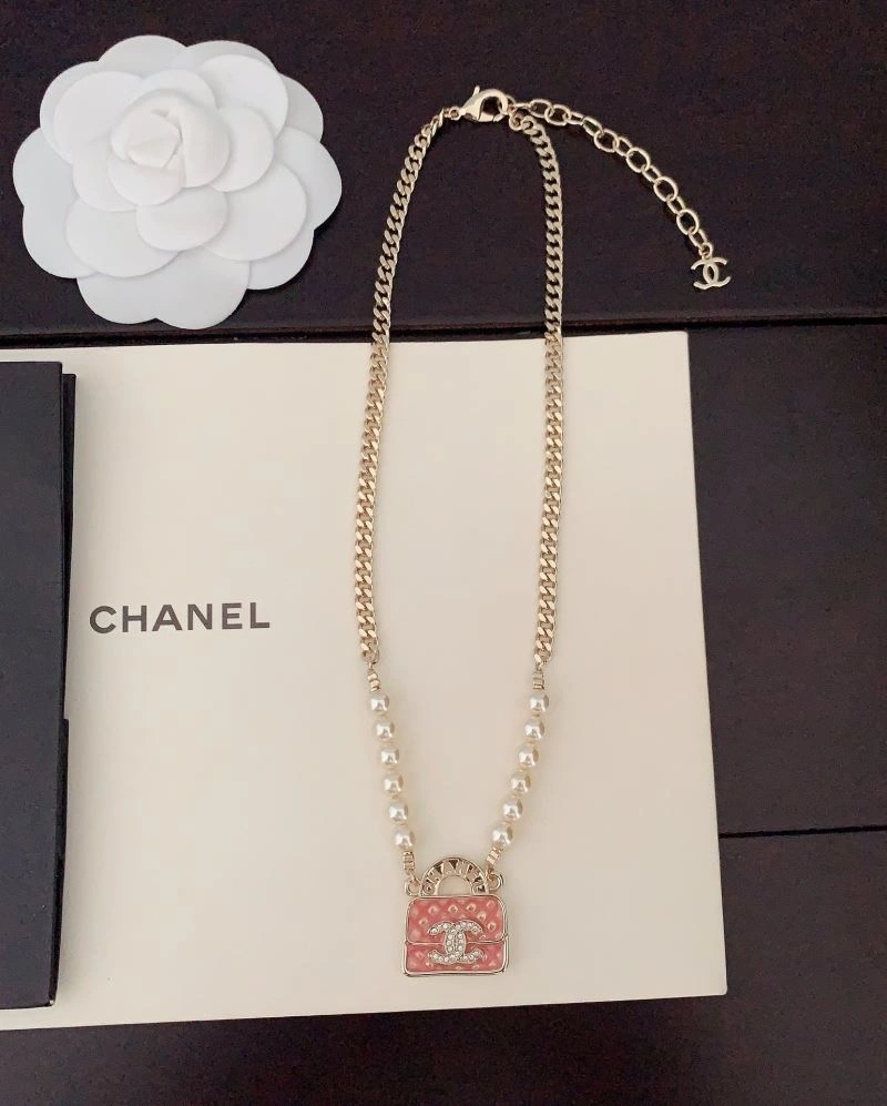 Lightweight Chanel Necklaces 230979