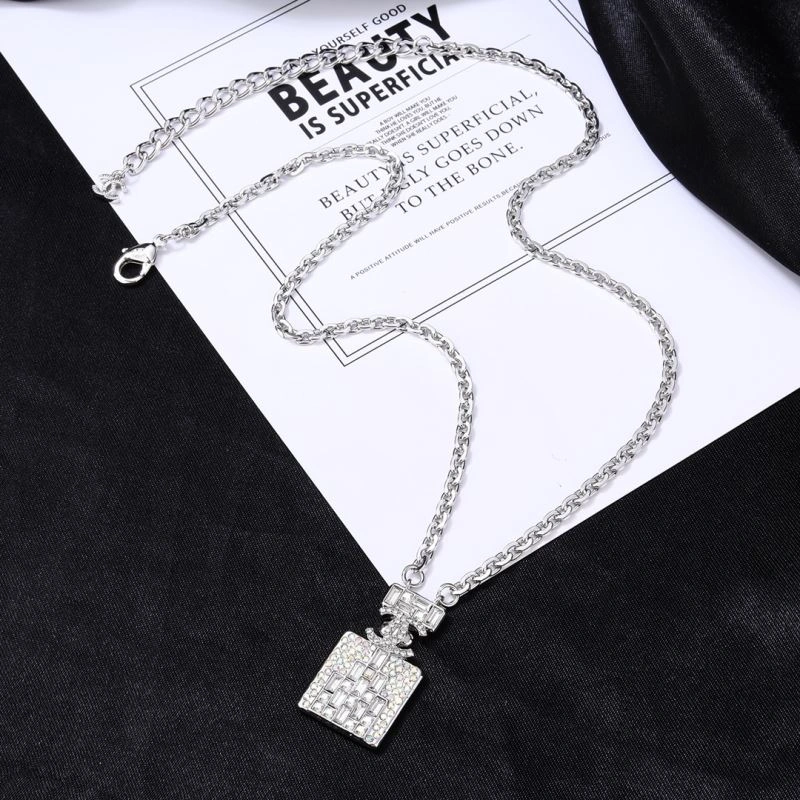 Chanel Necklaces Unisex 230955