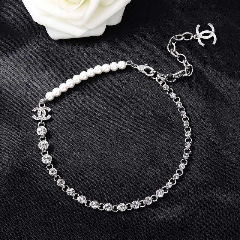UrbanStyle Chanel Necklaces 230954