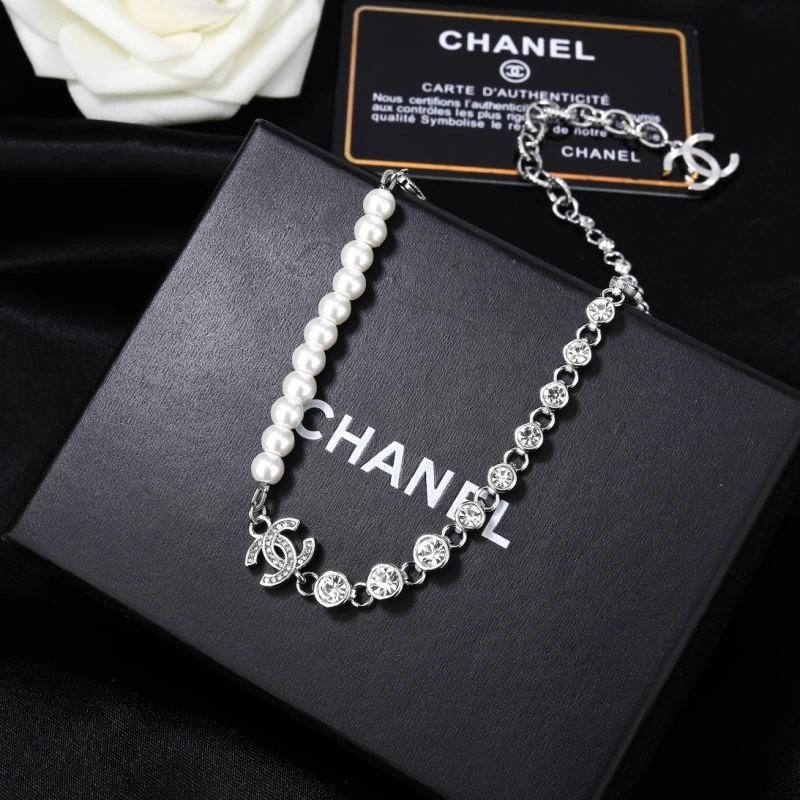 UrbanStyle Chanel Necklaces 230954