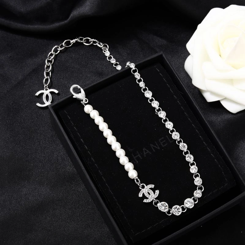 UrbanStyle Chanel Necklaces 230954