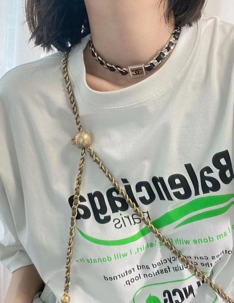 Contemporary Chanel Necklaces 230961