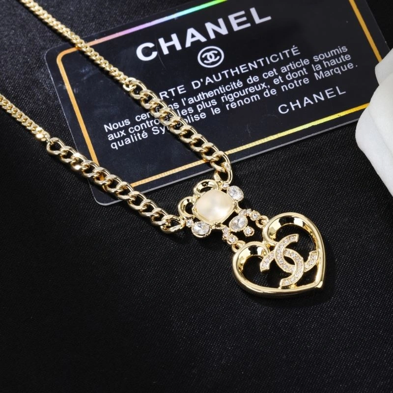 FashionForward Chanel Necklaces 230958