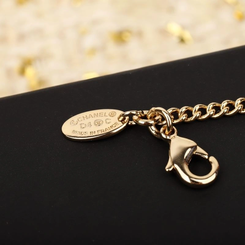 Chanel Necklaces Cozy 230945