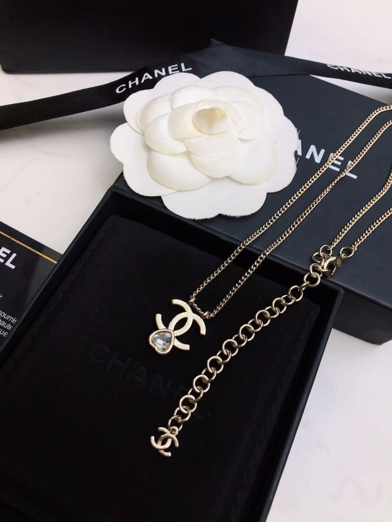 Unisex Chanel Necklaces 230950