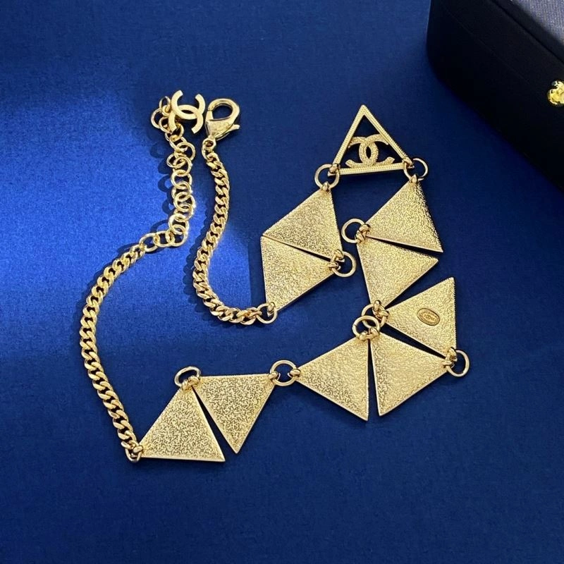 Chanel Necklaces Effortless 230969