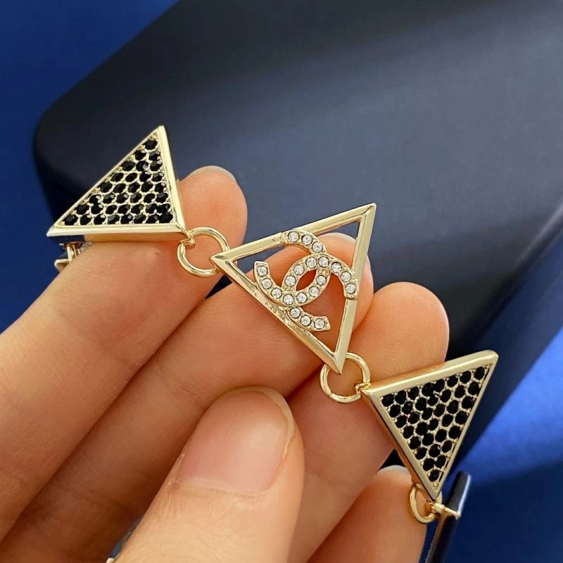 Chanel Necklaces Effortless 230969