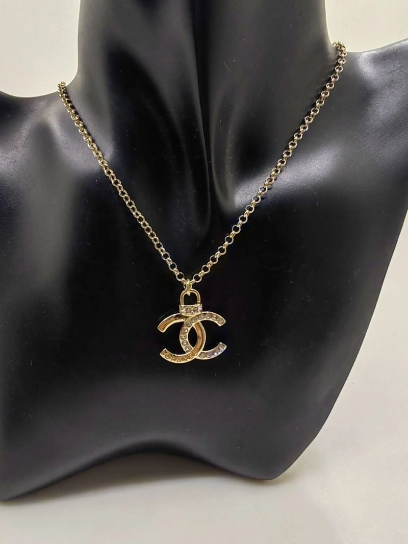 Chanel Necklaces AllSeason 230943
