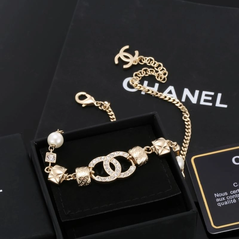 Chanel Necklaces ZipUp 230976