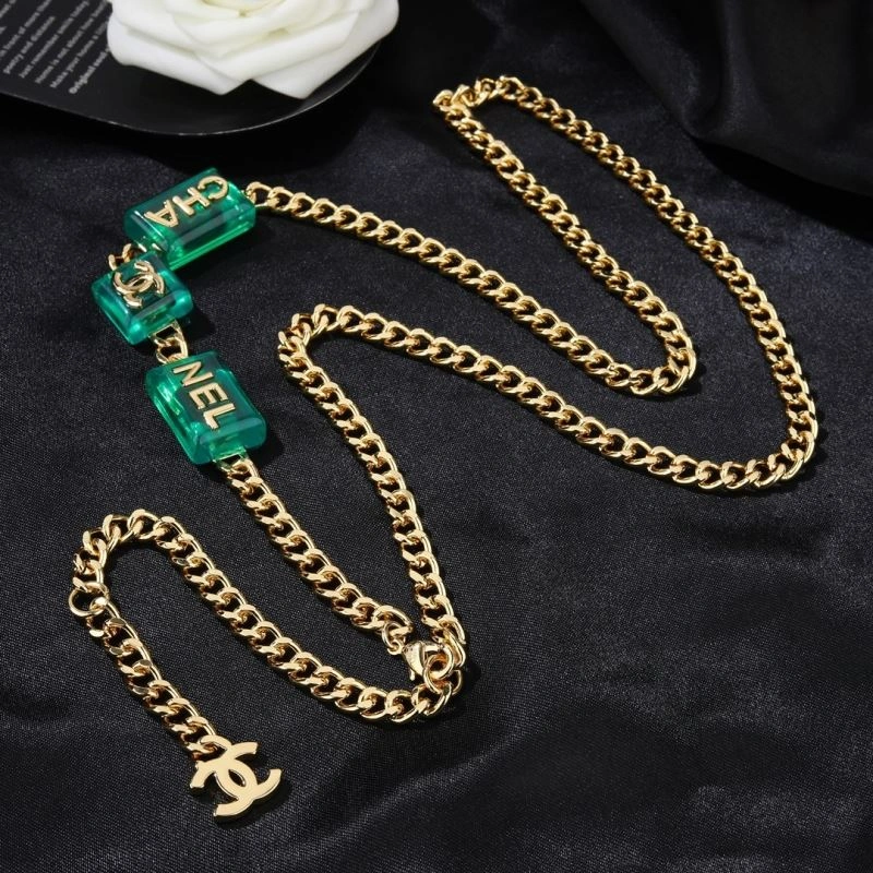 Chanel Necklaces Functional 231011