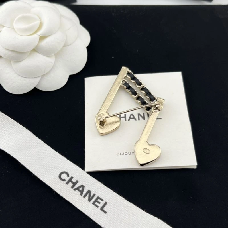 Chanel Necklaces FashionForward 230927