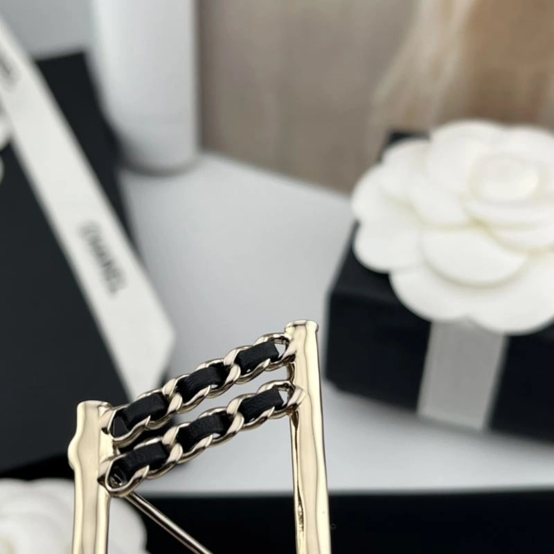 Chanel Necklaces FashionForward 230927